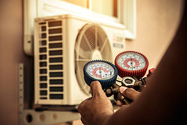 Professional Heat Pump Repair technician working in Travelers Rest, SC